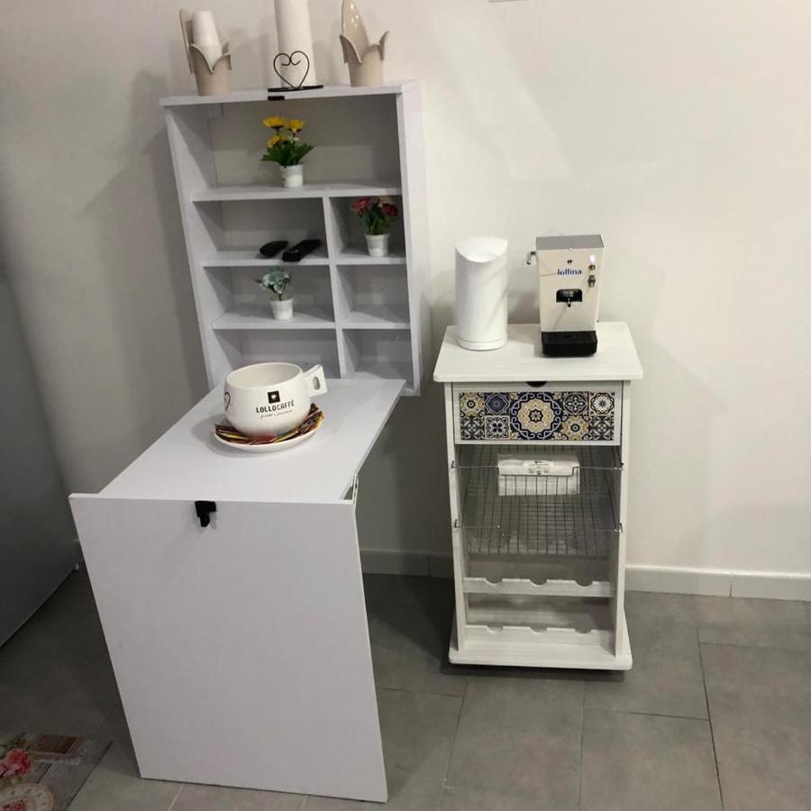 Il Basso Della Nonna 那不勒斯 外观 照片